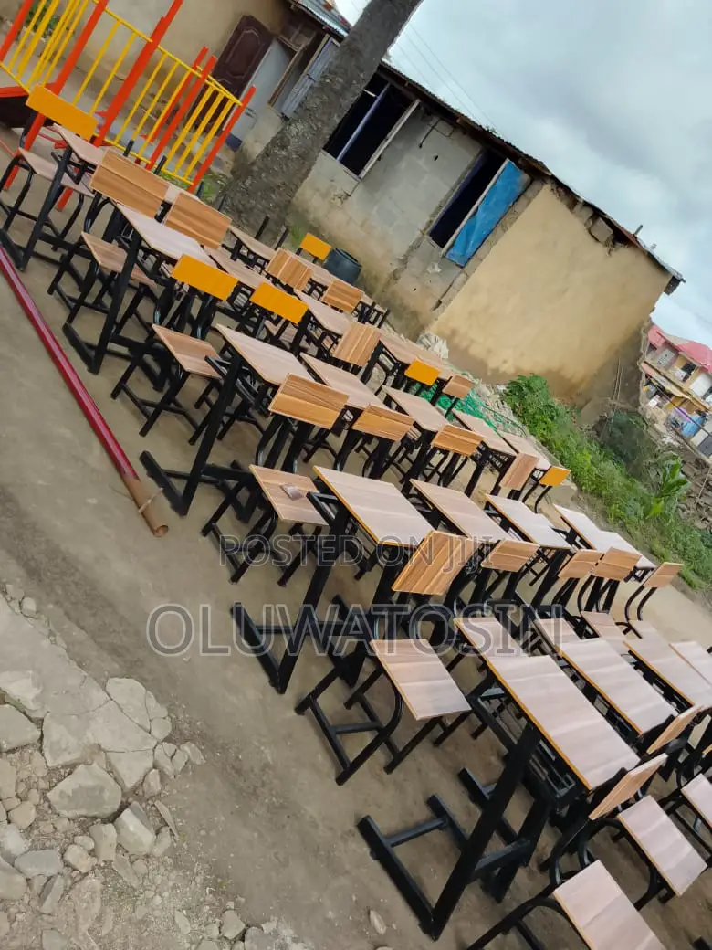 School Student Desks and Furniture
