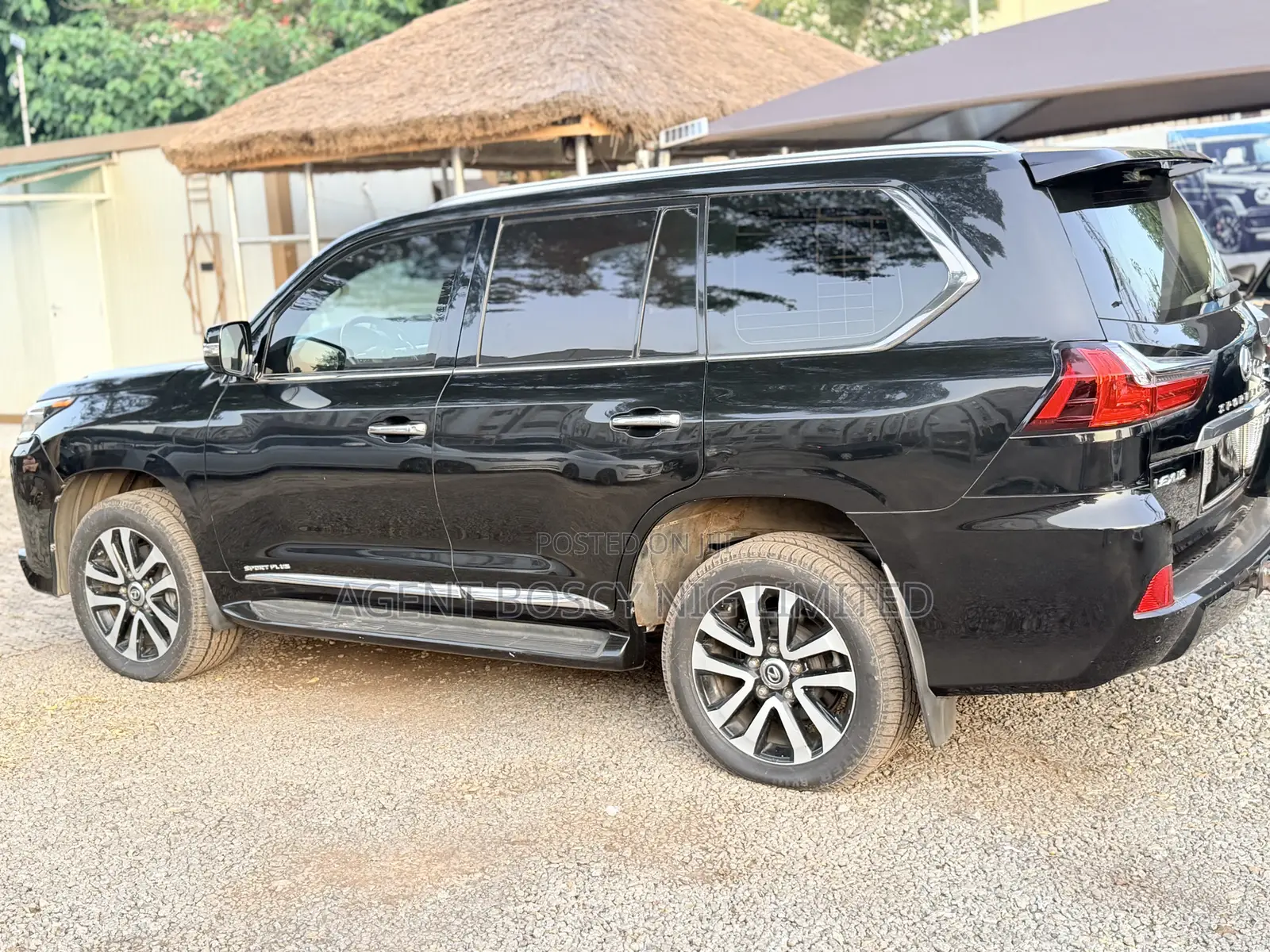 Lexus LX 570 AWD 2018 Black