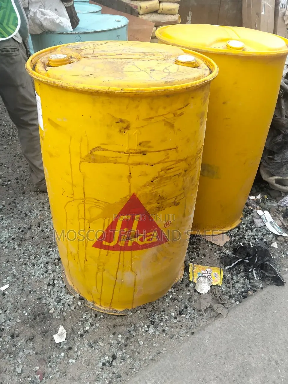 Sika Sikament R4 858c Concrete Admixture (Drum)