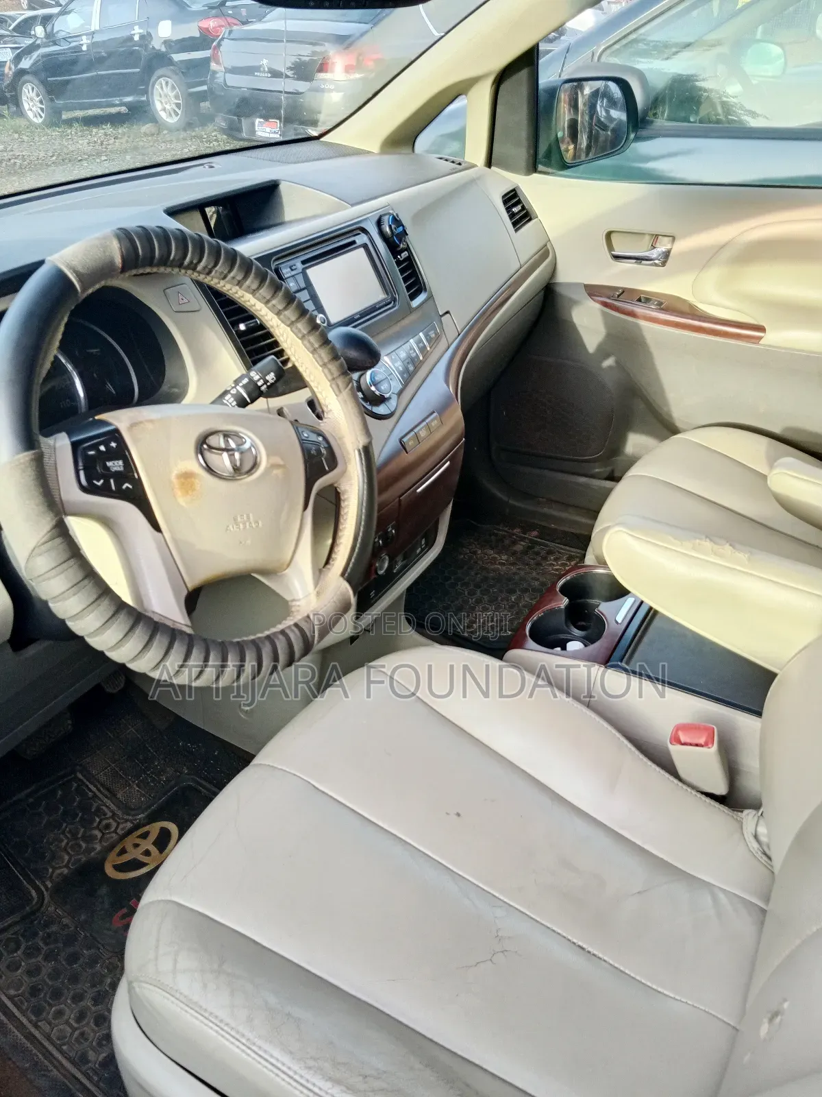 Toyota Sienna 2014 Gray