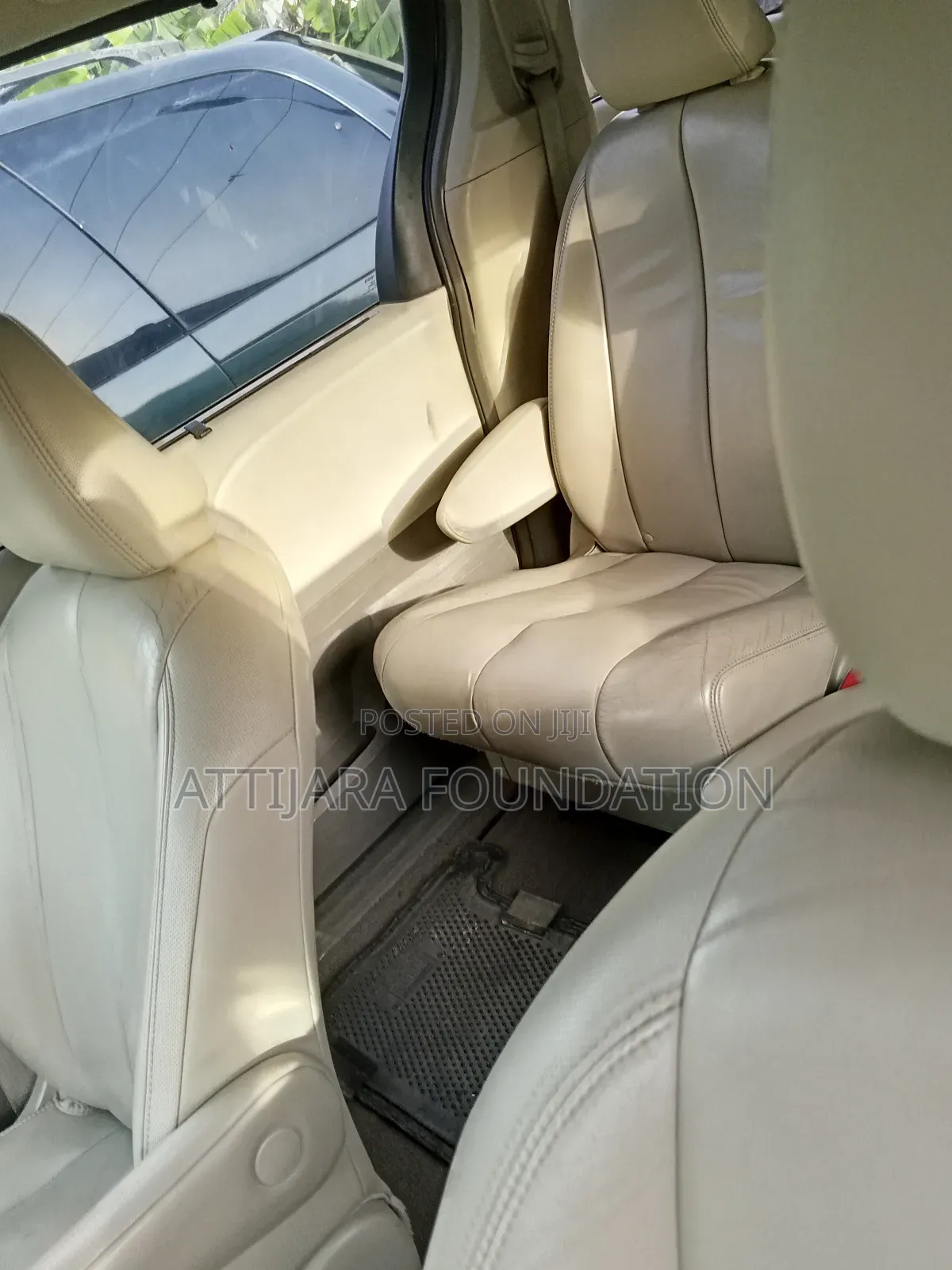 Toyota Sienna 2014 Gray