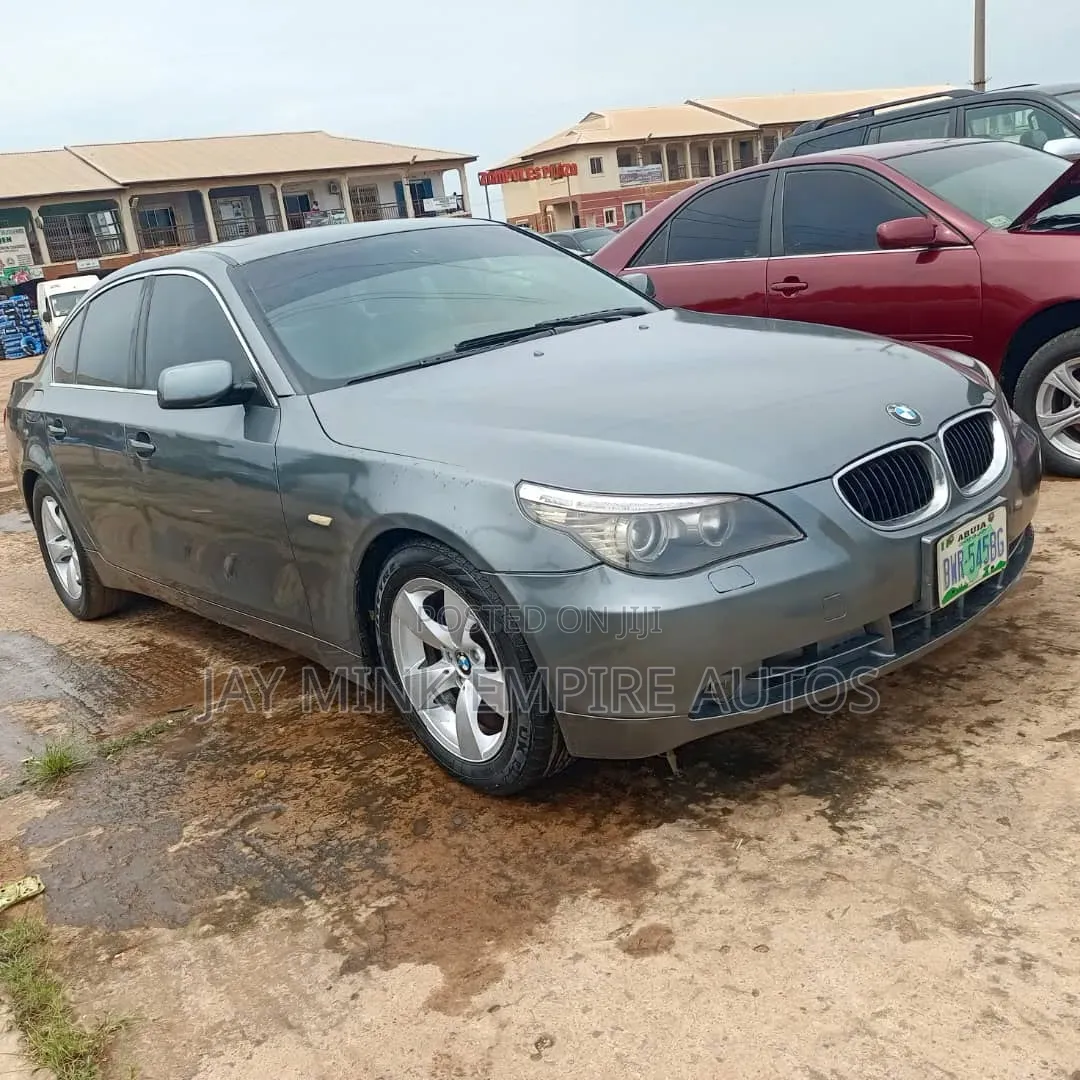 BMW 530i 2008 Gray