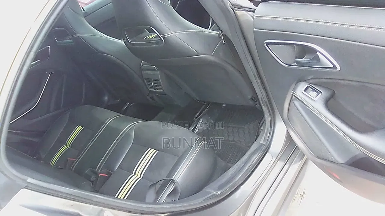 Mercedes-Benz CLA-Class CLA 250 Sedan 2014 Gray