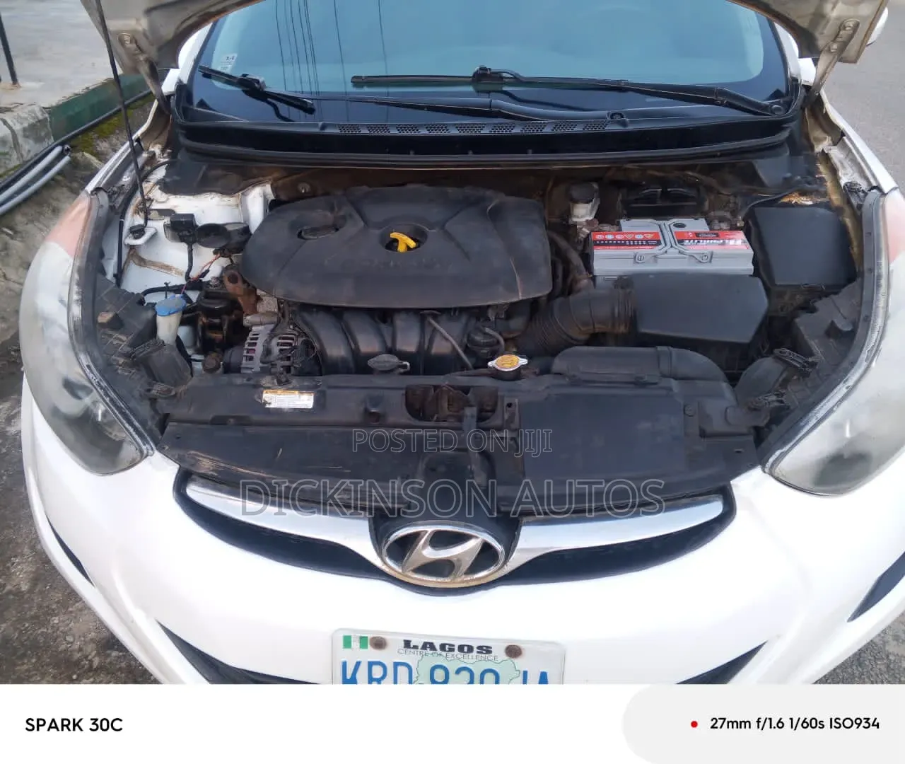 Hyundai Elantra 2012 White