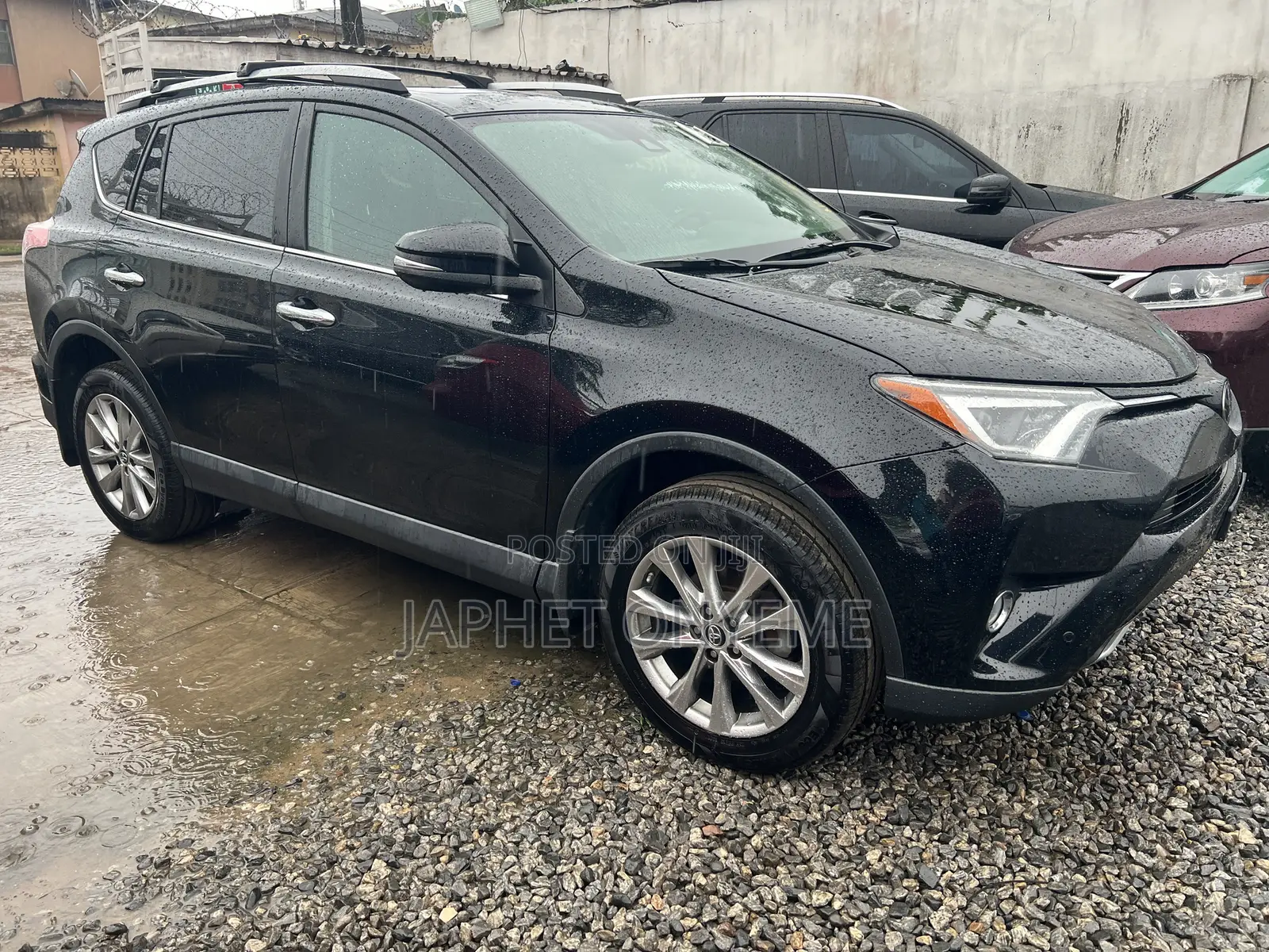 Toyota RAV4 Limited AWD (2.5L 4cyl 6A) 2017 Black