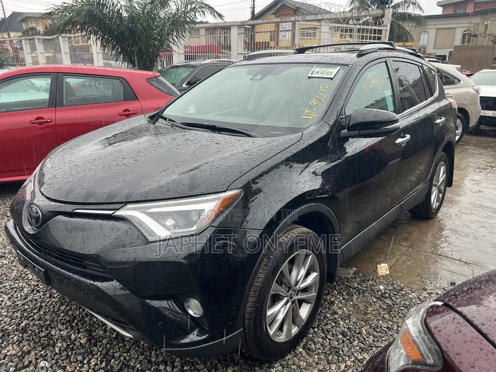 Toyota RAV4 Limited AWD (2.5L 4cyl 6A) 2017 Black