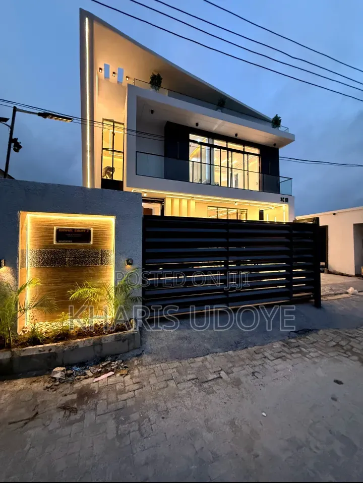 Furnished 5bdrm Duplex in Peninsula Garden for sale
