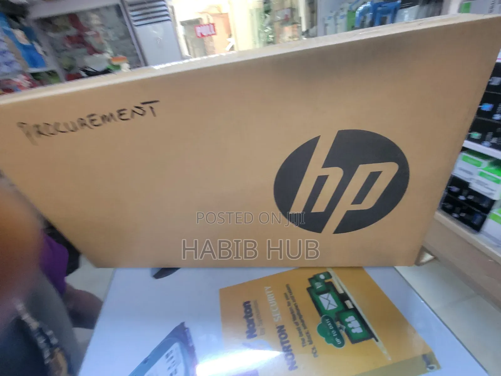 New Laptop HP 4GB Intel Core i3 SSD 256GB