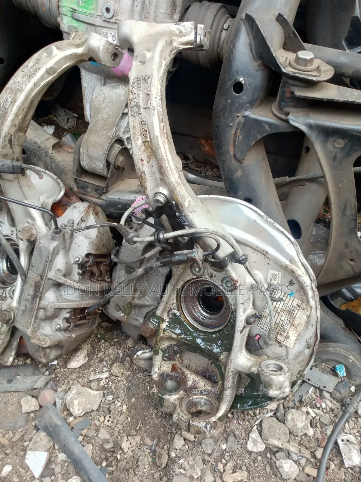 Audi Q5 Front Hub 2016/2018