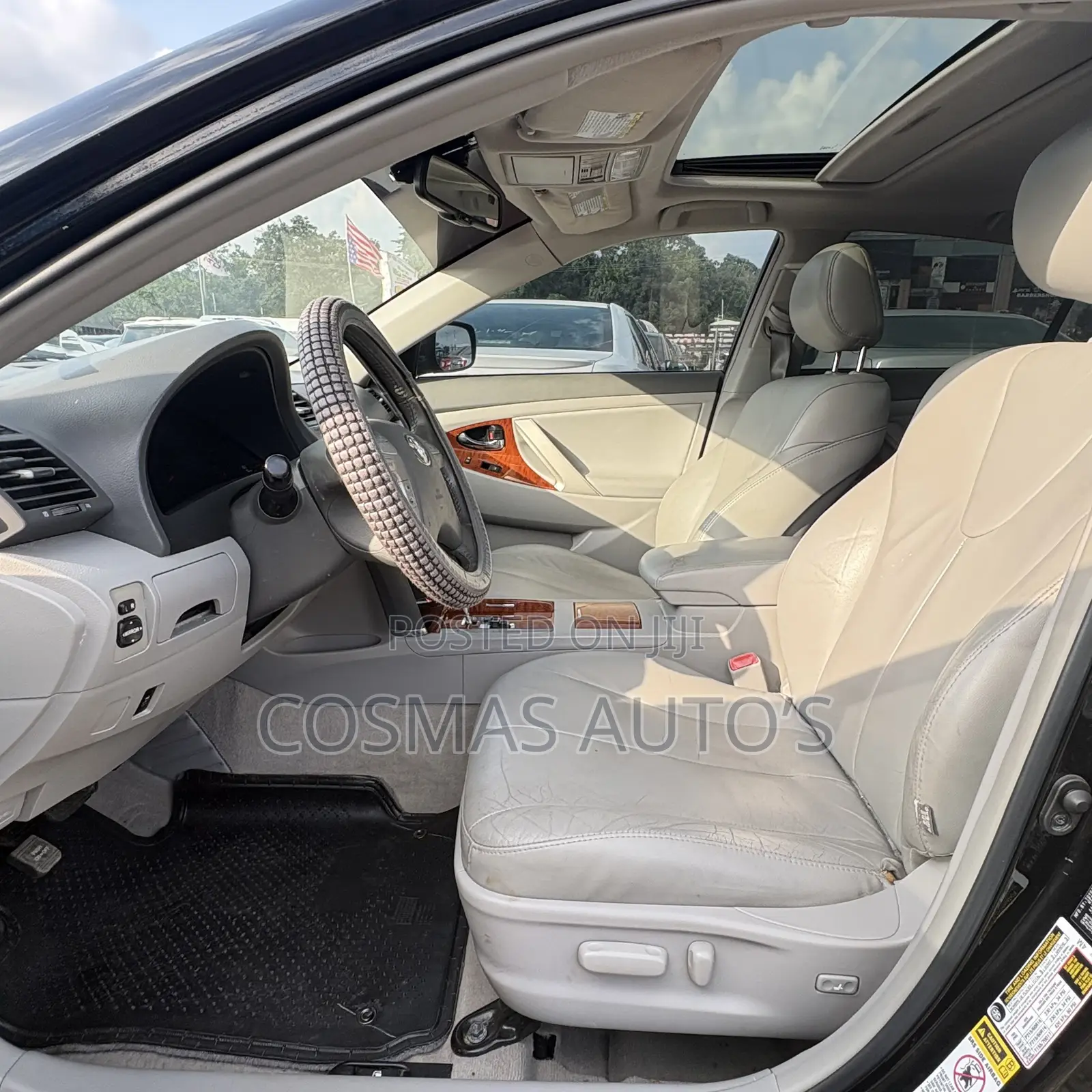 Toyota Camry XLE 4dr Sedan (2.5L 4cyl 6A) 2011 Black