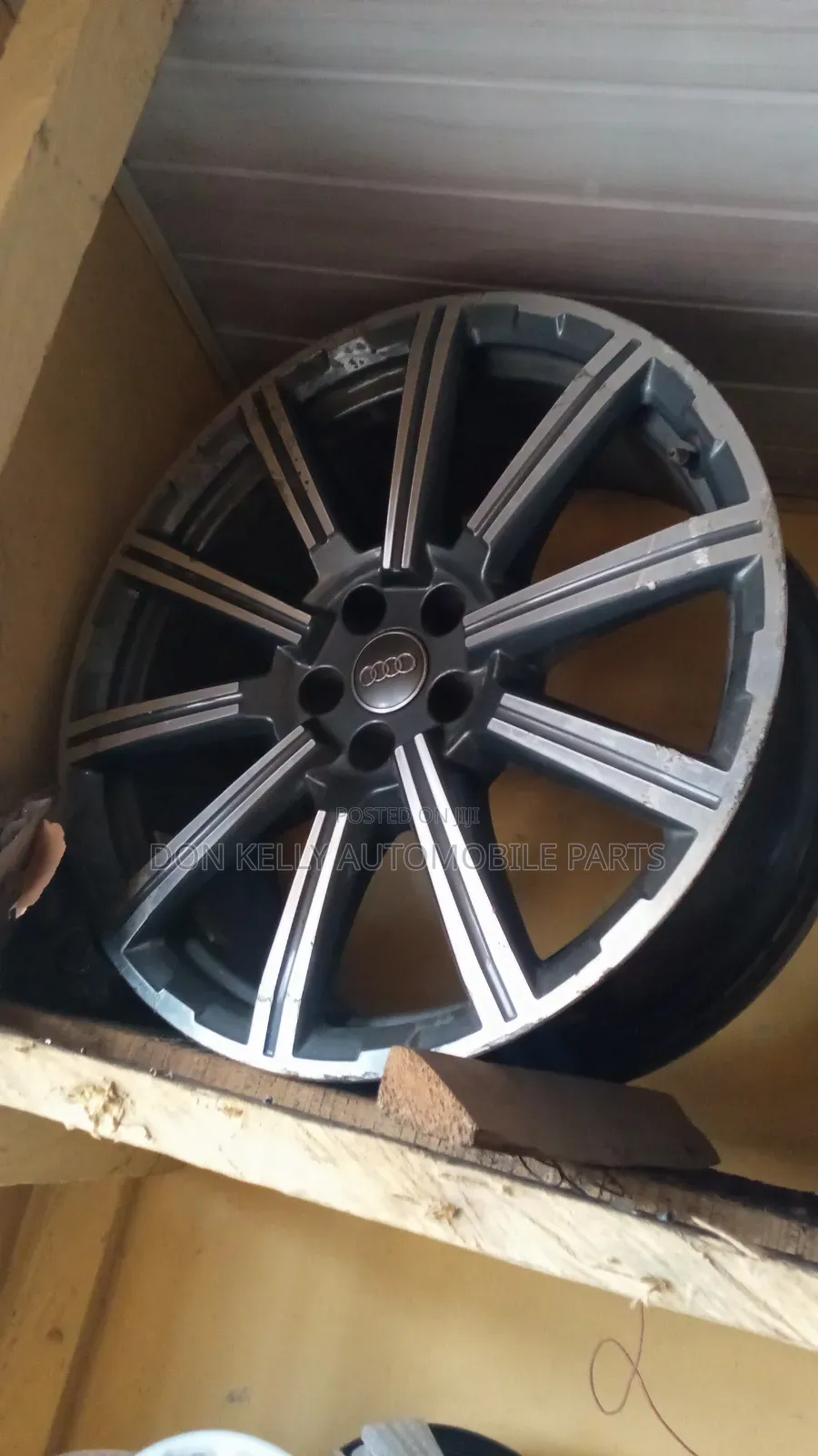 Audi Q7 Alloyed Rim Available