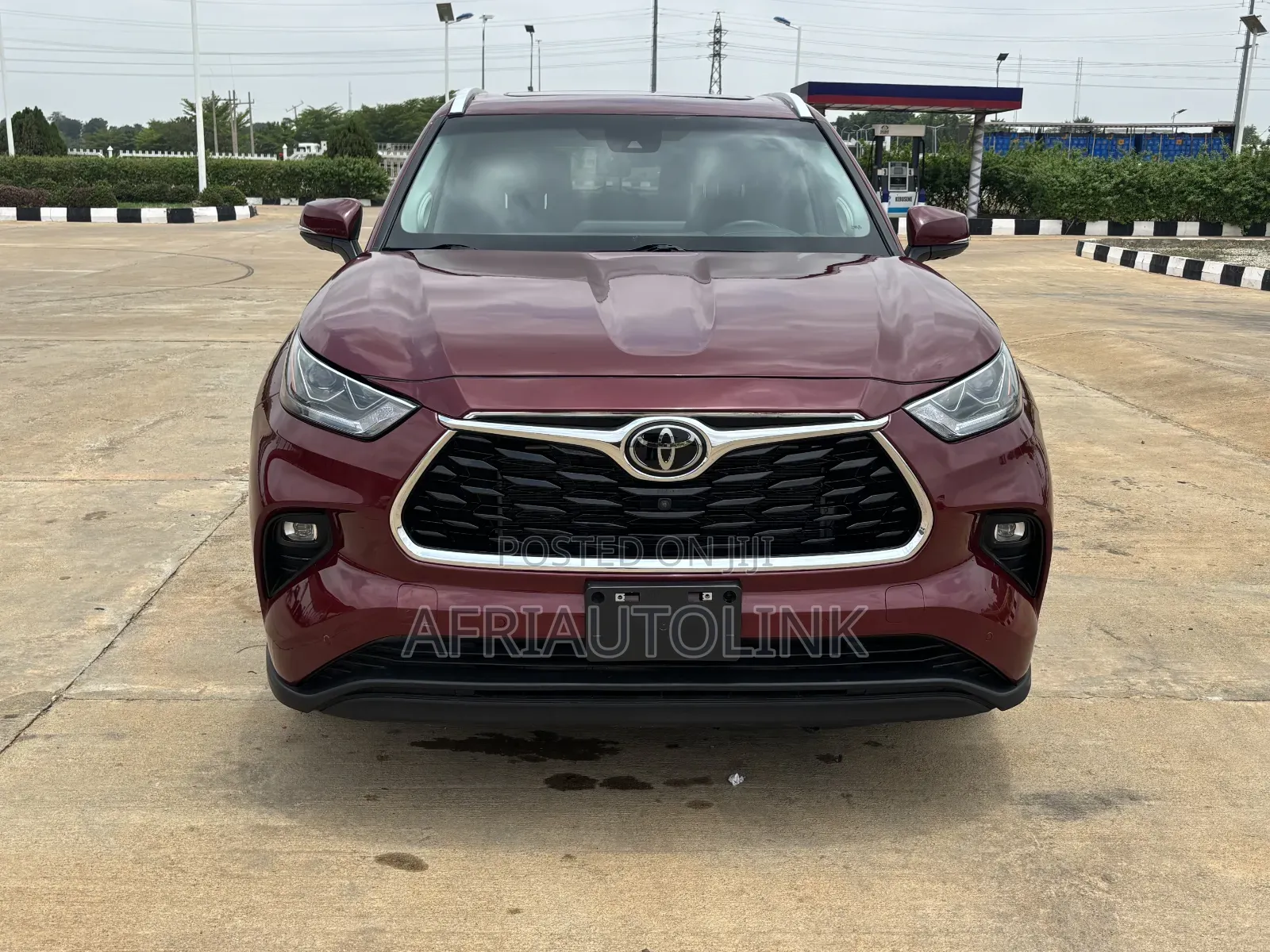 Toyota Highlander Limited 2021 Red
