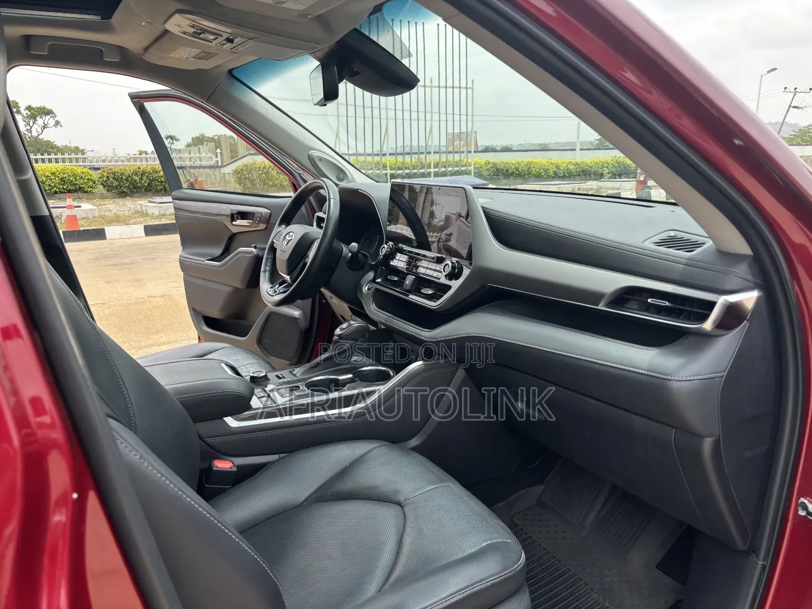 Toyota Highlander Limited 2021 Red
