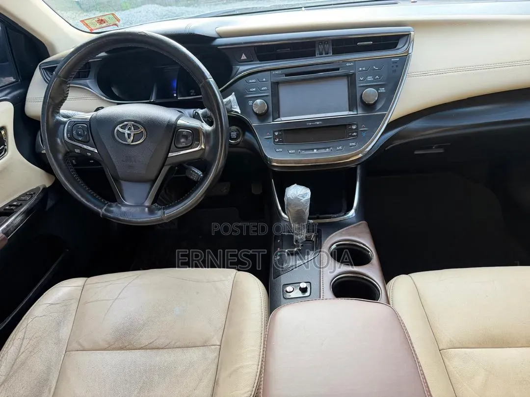 Toyota Avalon 2016 White