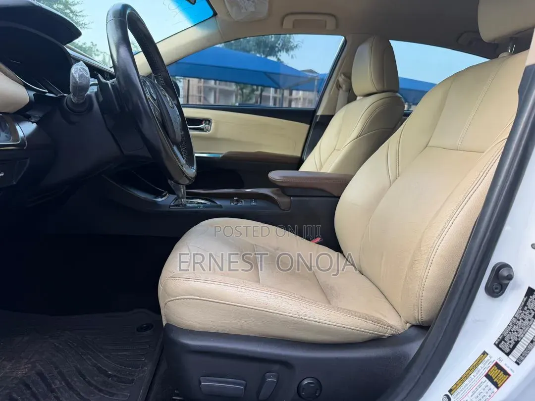 Toyota Avalon 2016 White