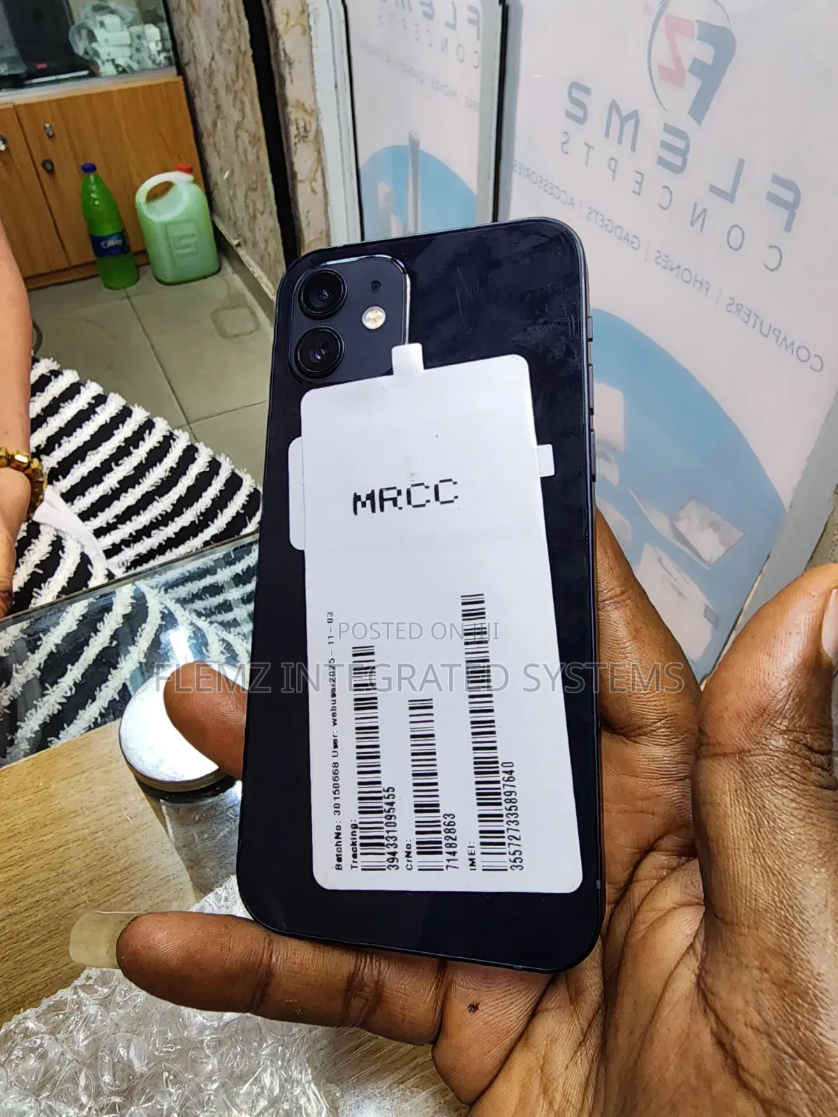 Apple iPhone 12 64 GB Gray