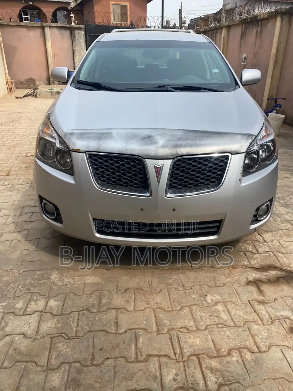 Pontiac Vibe 2.4 4WD 2010 Silver