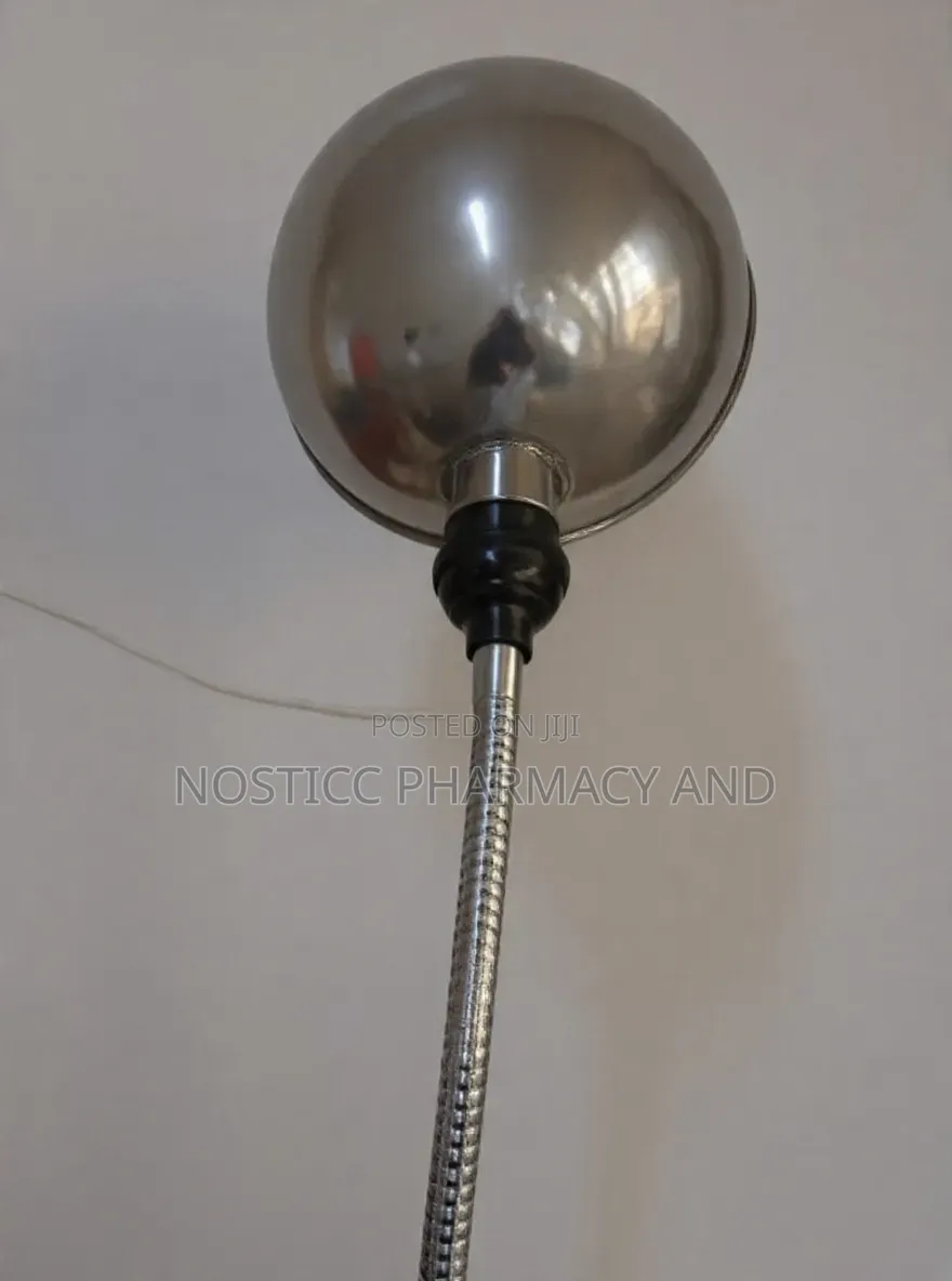 Mobile Medical Examination Lamp With Flexible Neck