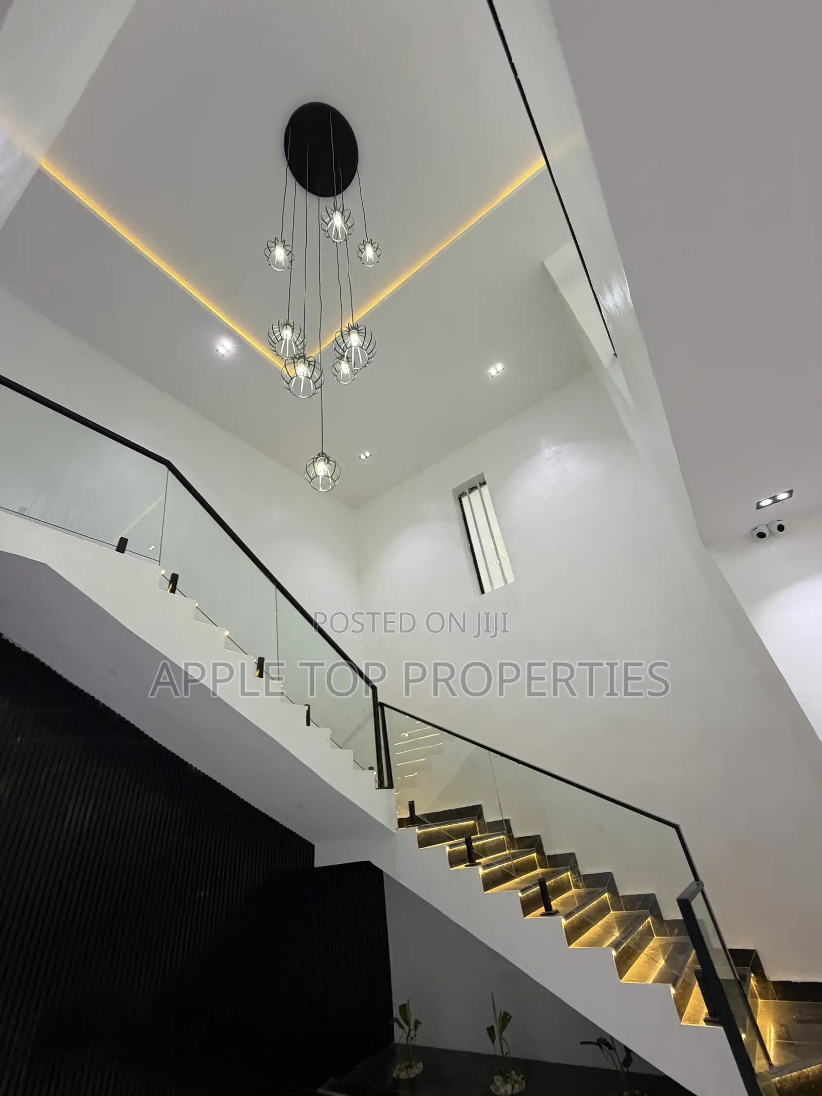 4bdrm Duplex in Centenary City, Enugu for sale