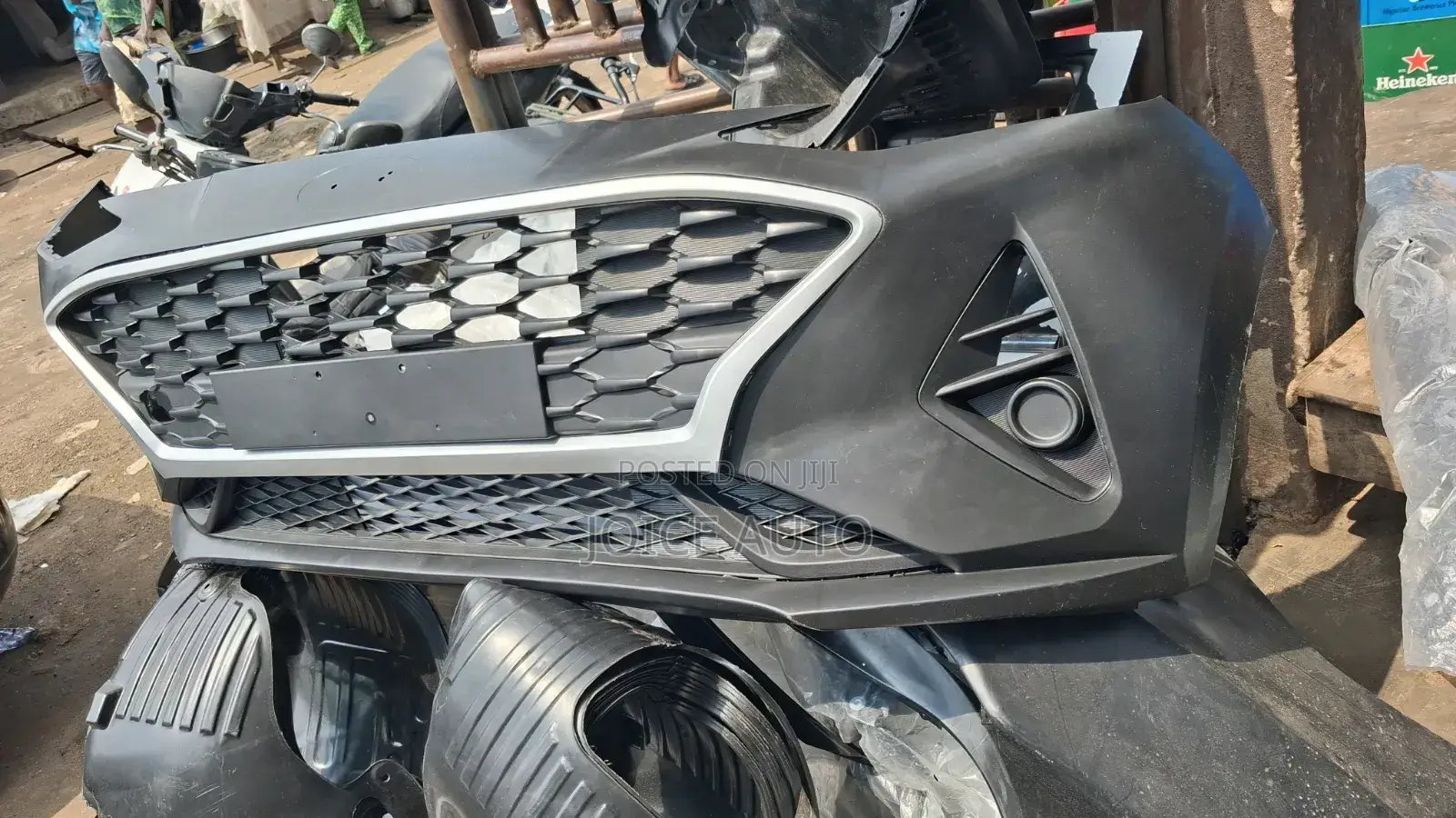 Front Bumper and Grille I10 2021/2022