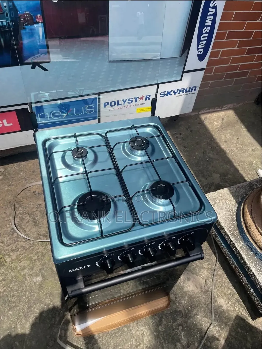 Maxi 50x50 Gas Cooker Black(4+0)