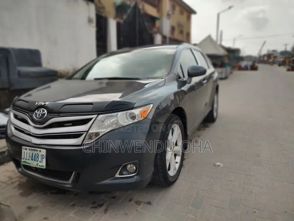 Toyota Venza 2011 Gray