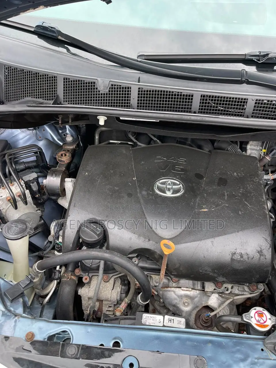 Toyota Sienna XLE Premium 8 Passenger (3.5L 6cyl 8A) 2017 Blue