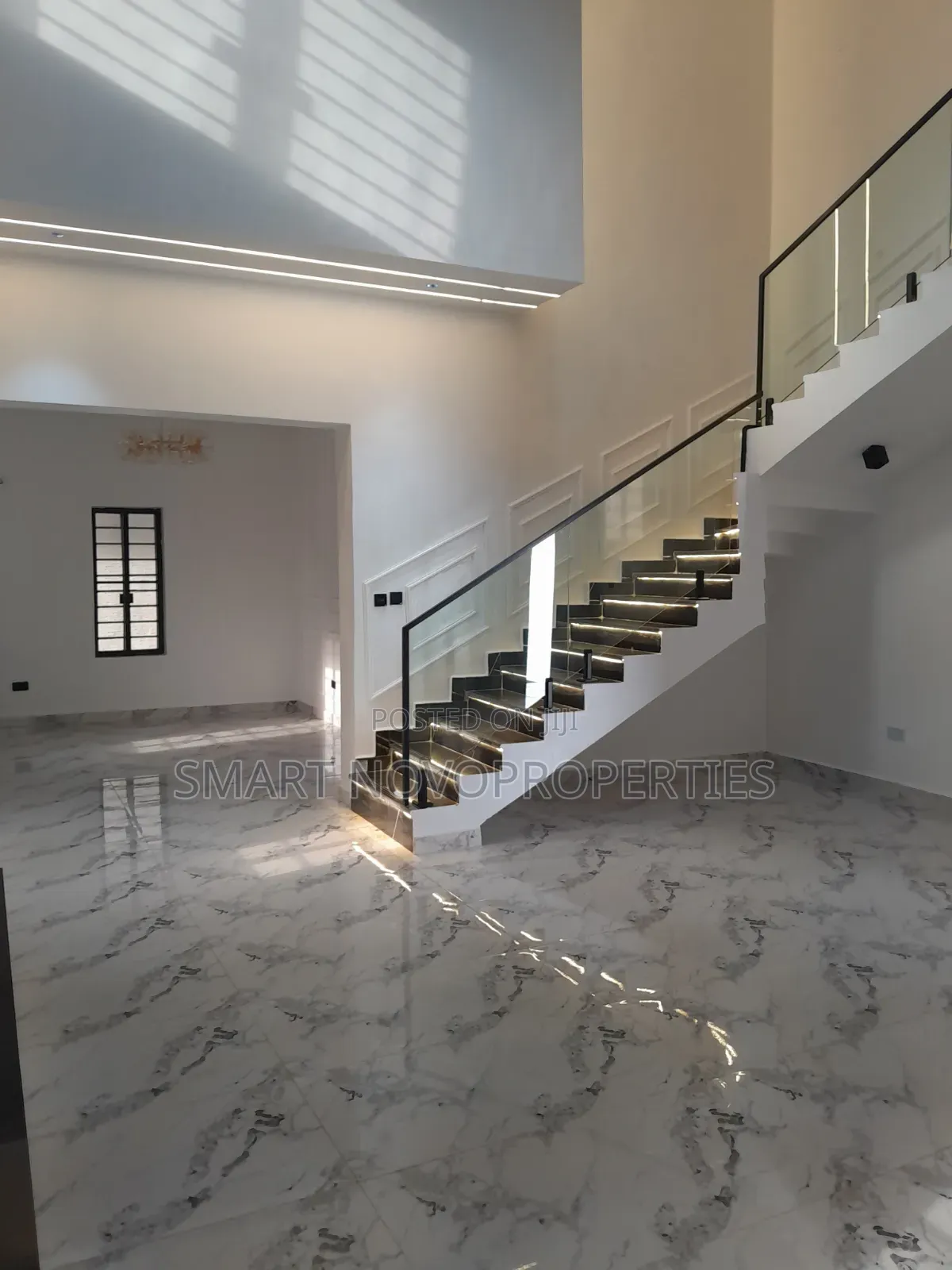 5bdrm Duplex in Emerald, Galadimawa for sale