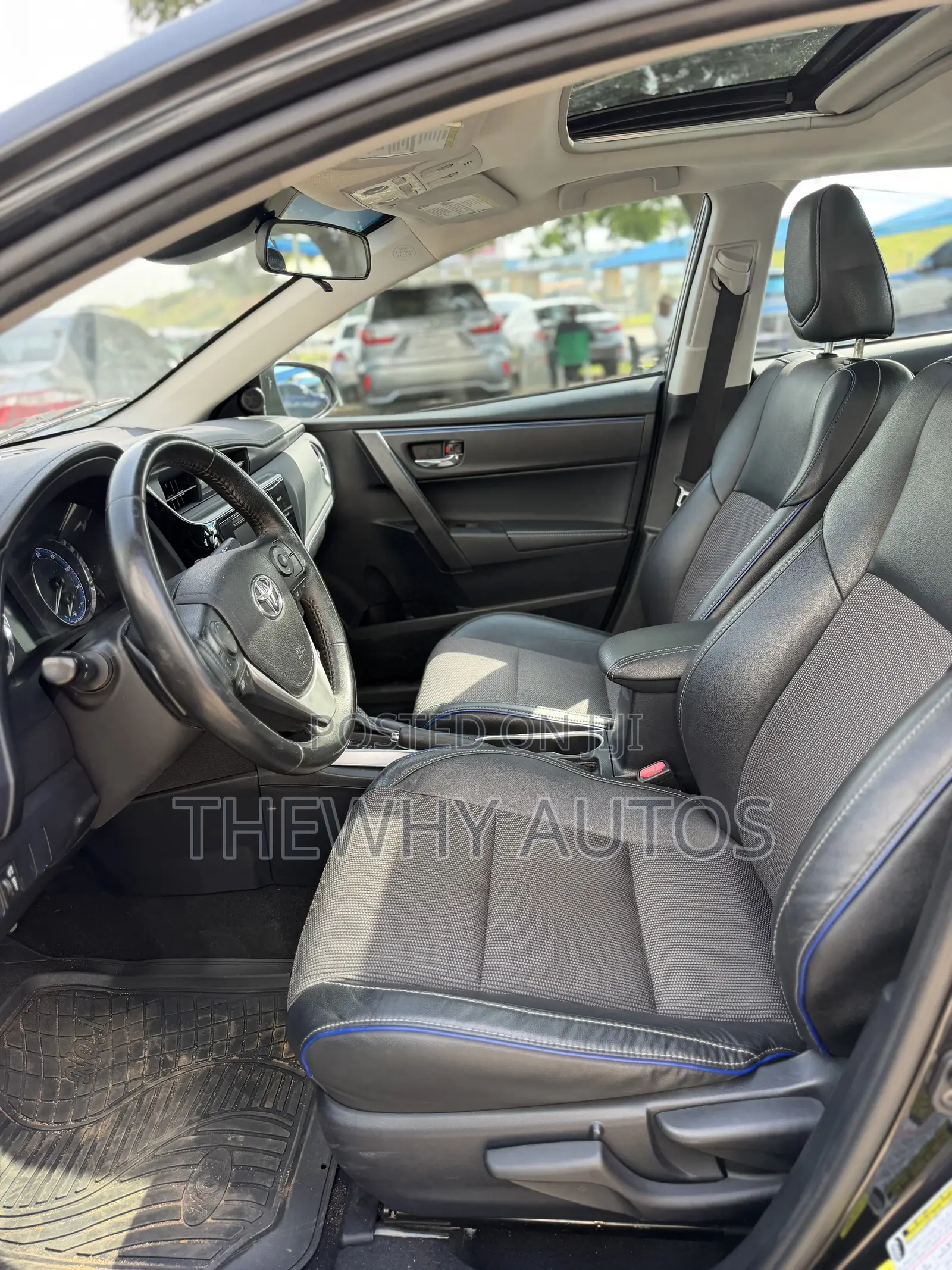 Toyota Corolla SE Special Edition 4dr Sedan (1.8L 4cyl CVT) 2017 Black