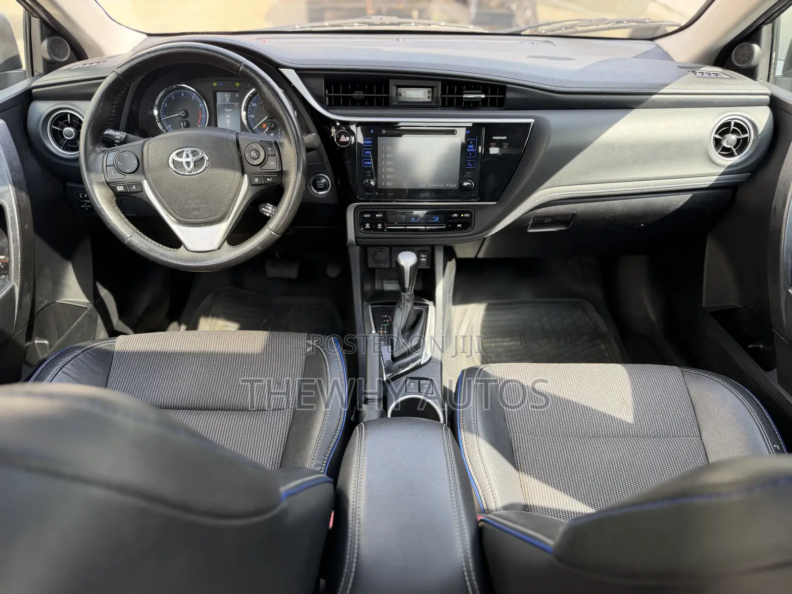 Toyota Corolla SE Special Edition 4dr Sedan (1.8L 4cyl CVT) 2017 Black