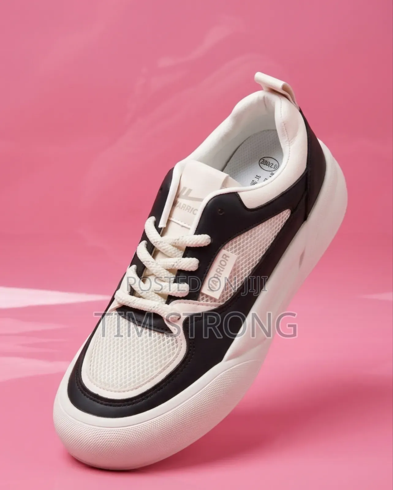 Step Up Your Style With This Chunky Two-Tone Colour Blend Sneakers