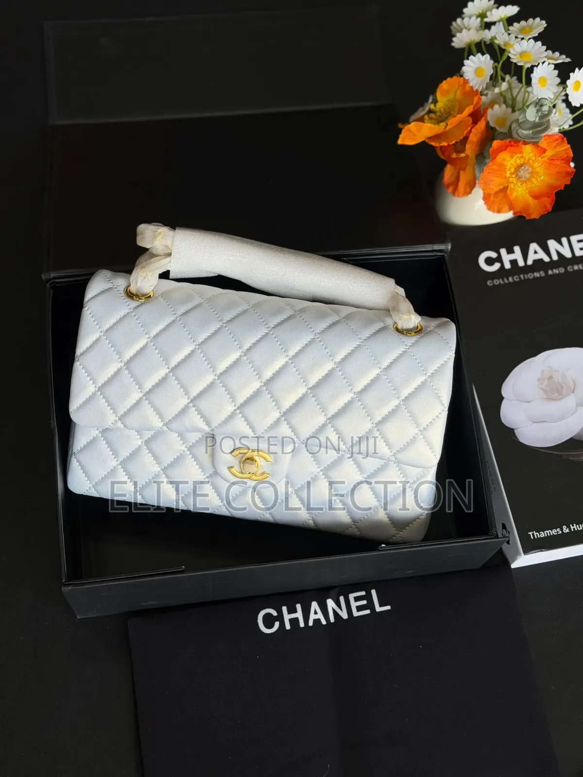 Classic Chanel Bag Colors: Wine, Lilac, Black, White,Size: 25cm