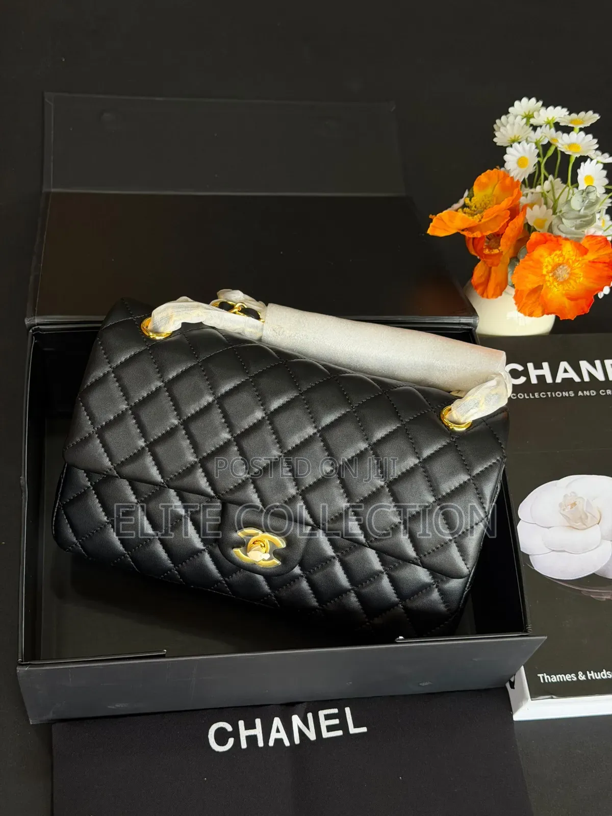 Classic Chanel Bag Colors: Wine, Lilac, Black, White,Size: 25cm