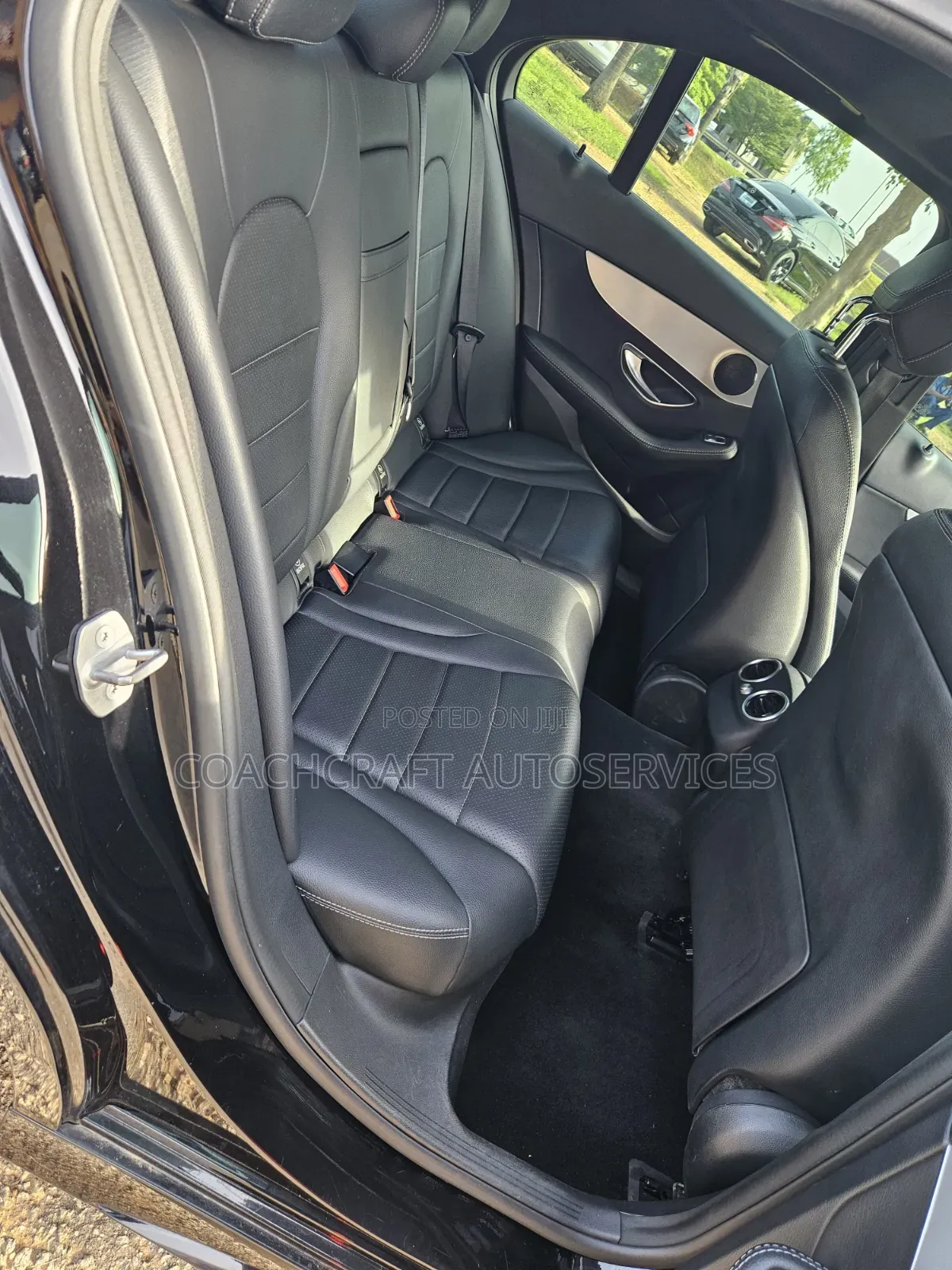 Mercedes-Benz C300 2019 Black