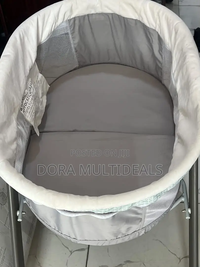 Ingenuity Wood Foldaway Rocking Bassinet – Foreign Neatly Used