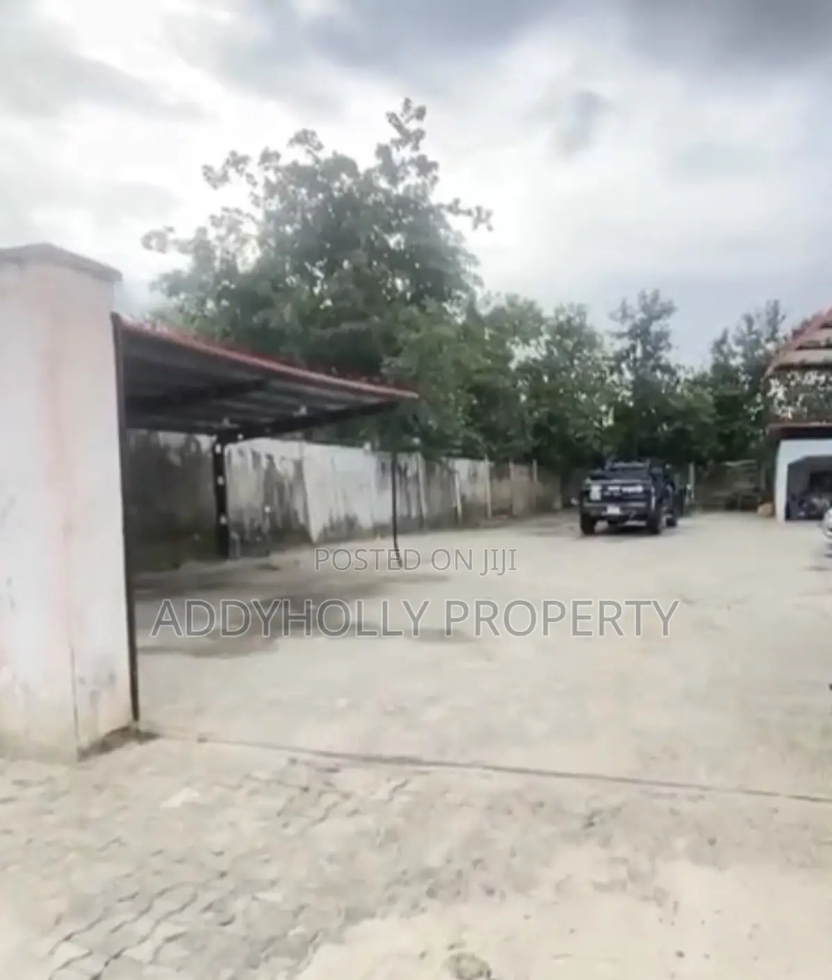 Commercial Plots on Sale in Ogombo Road