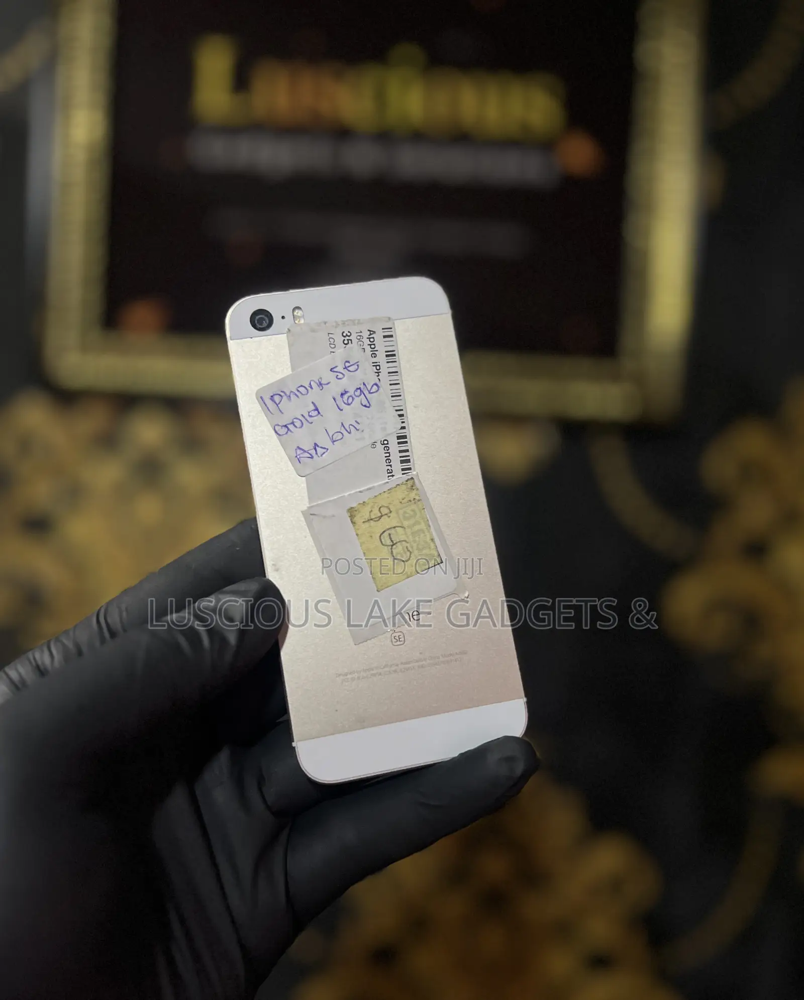 Apple iPhone SE 16 GB Gold