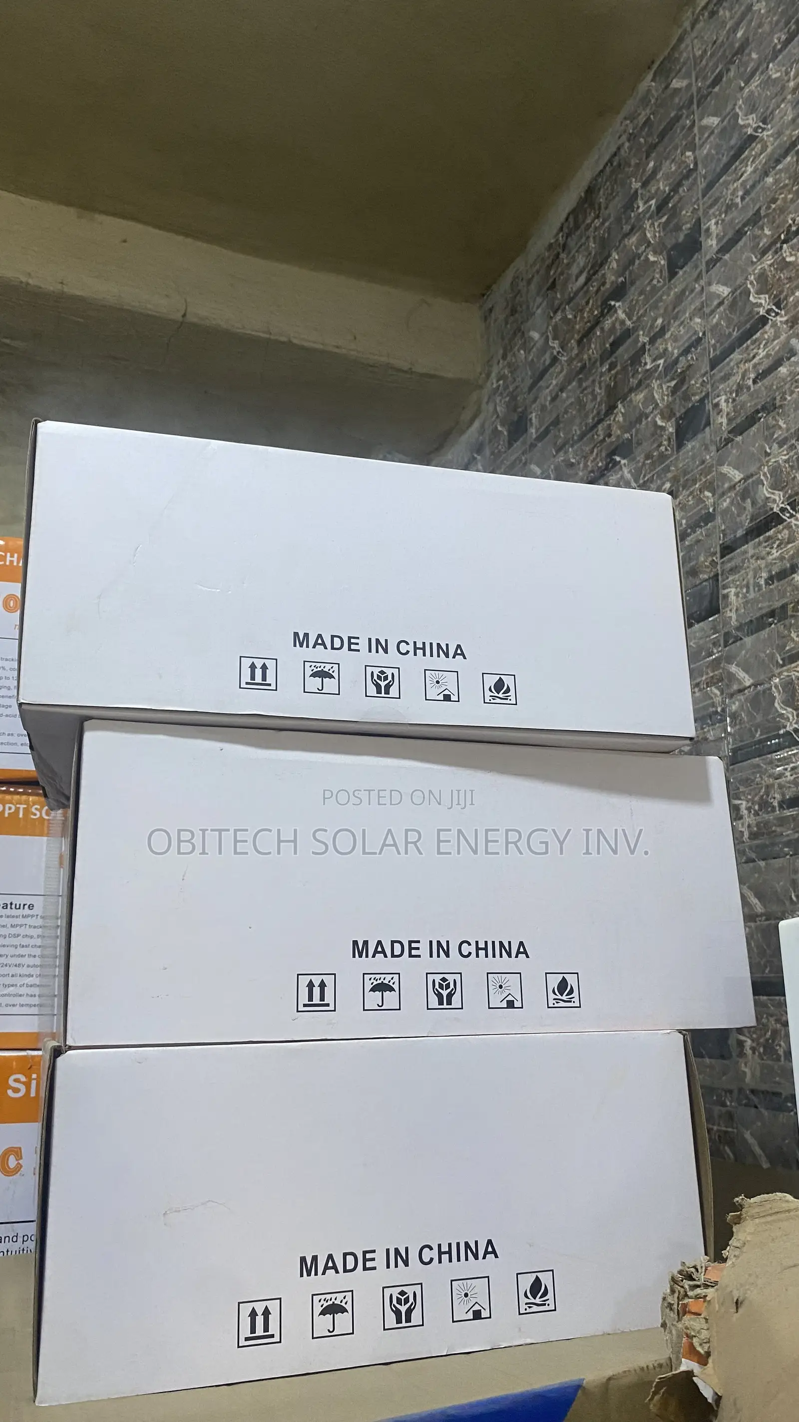 100A MPPT Solar Charge Controller