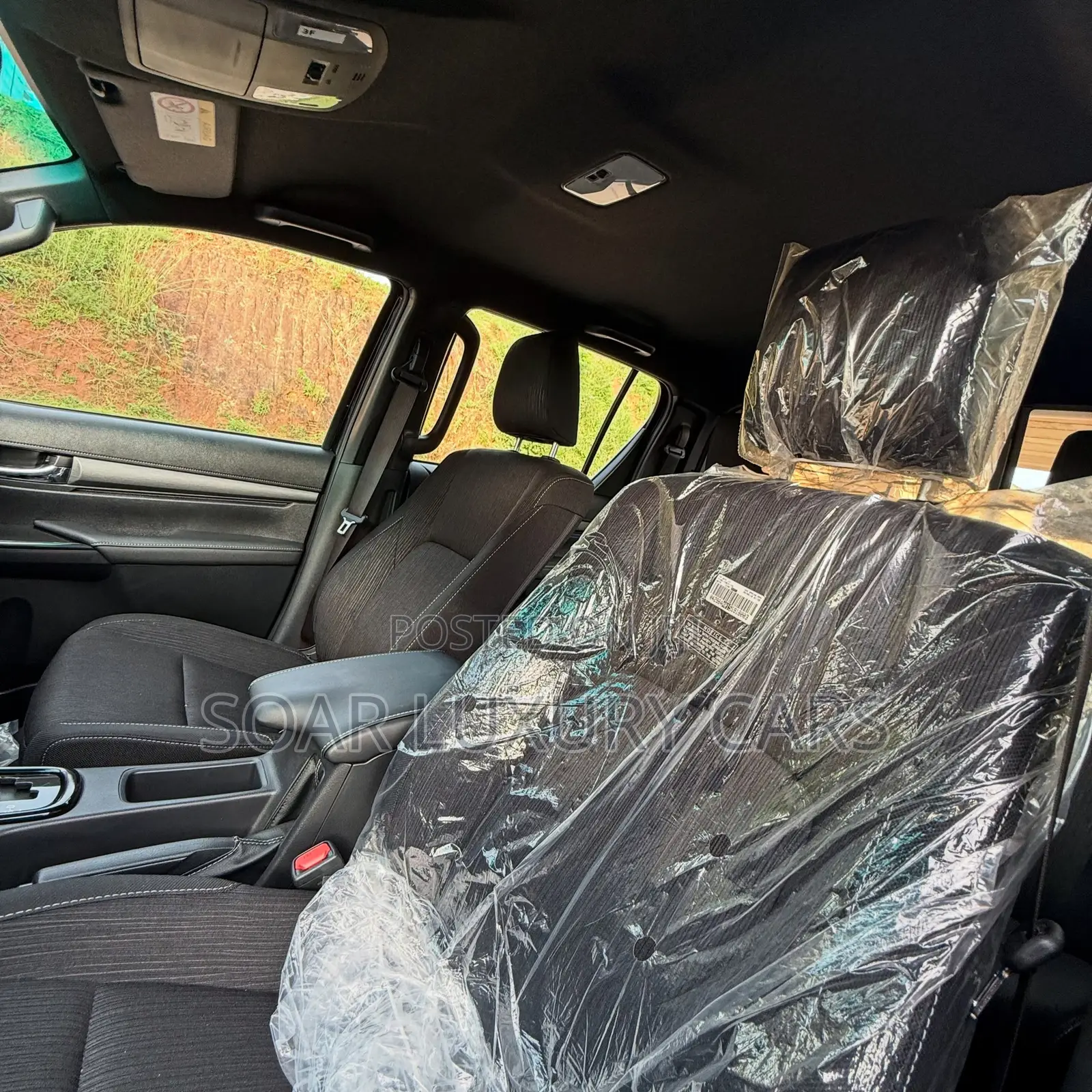 New Toyota Hilux SR5+ 2026 Black