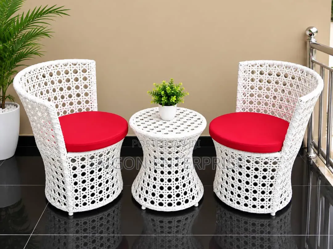 White Drafts Rattan You and Me Ser