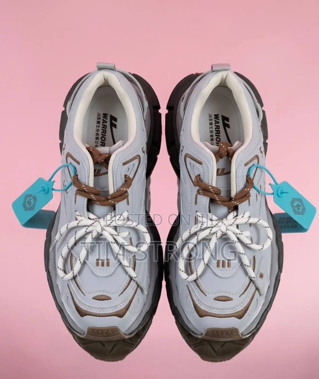 Fresh Drop Clean Blue Hues, Metallic Accents, and All-Day Comfort