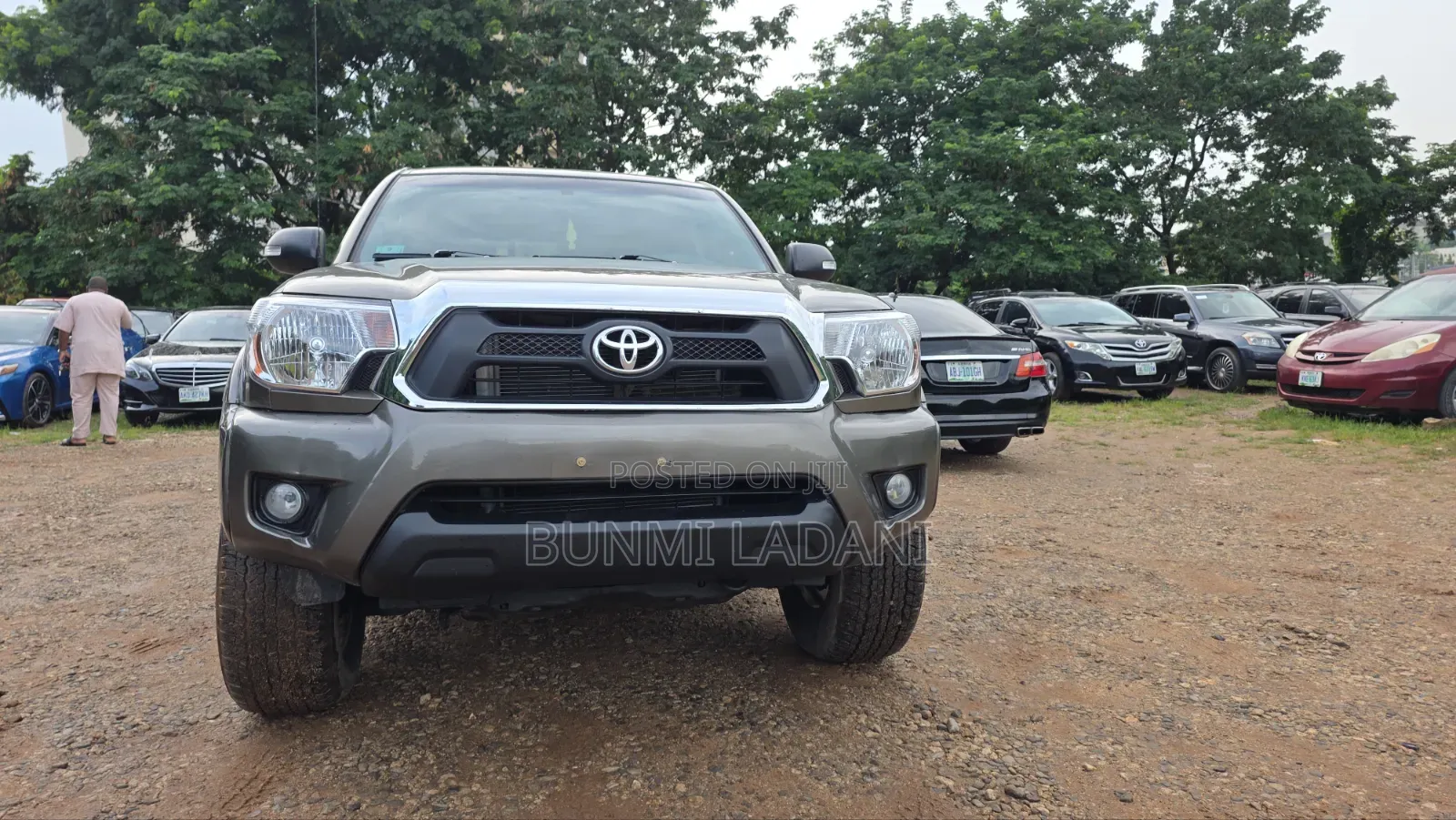 Toyota Tacoma V6 4dr Double Cab 4WD 5.0 ft. SB (4.0L 6cyl 5A) 2015 Gray