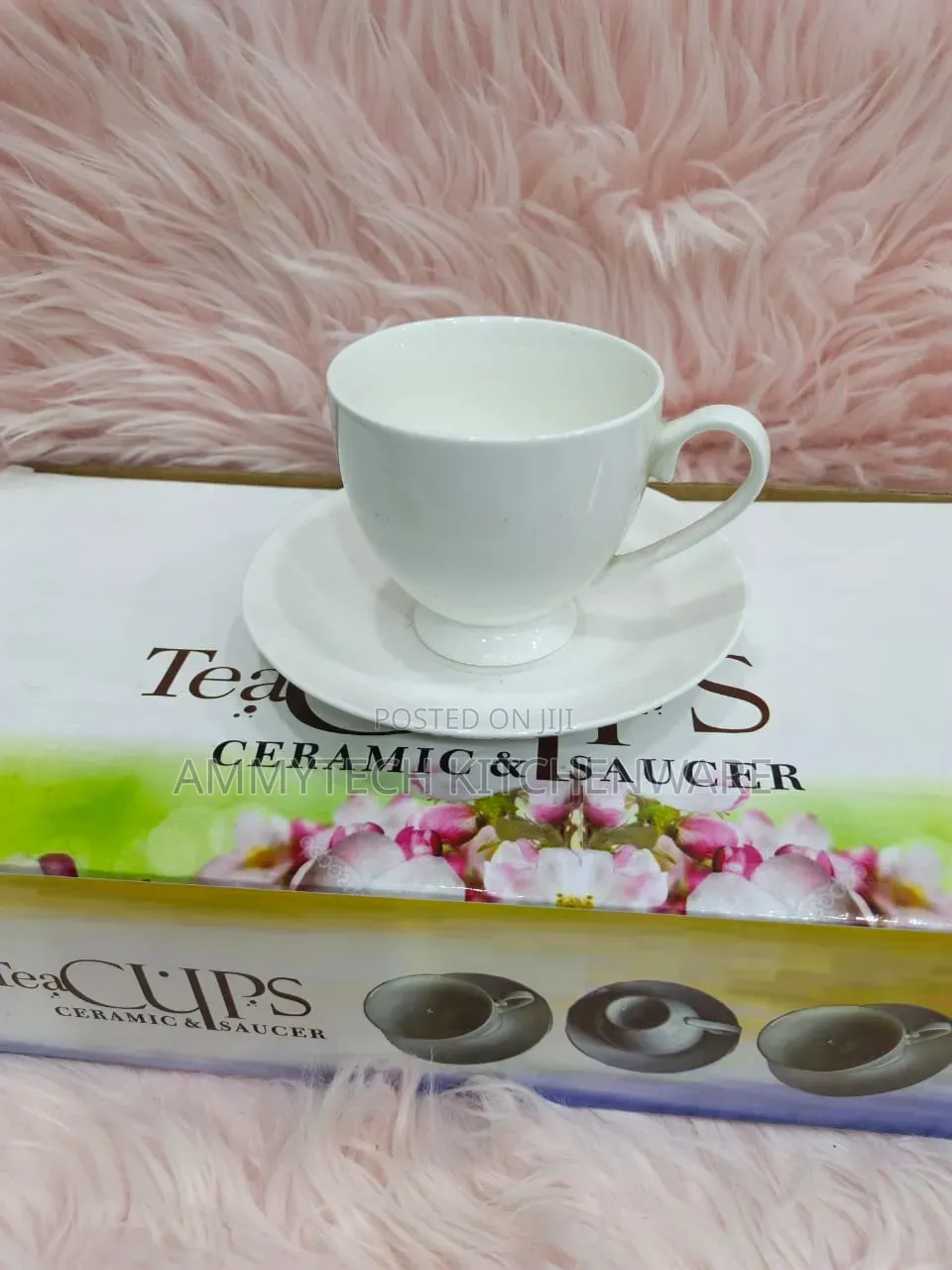 Beautiful Tea cups and Saucer