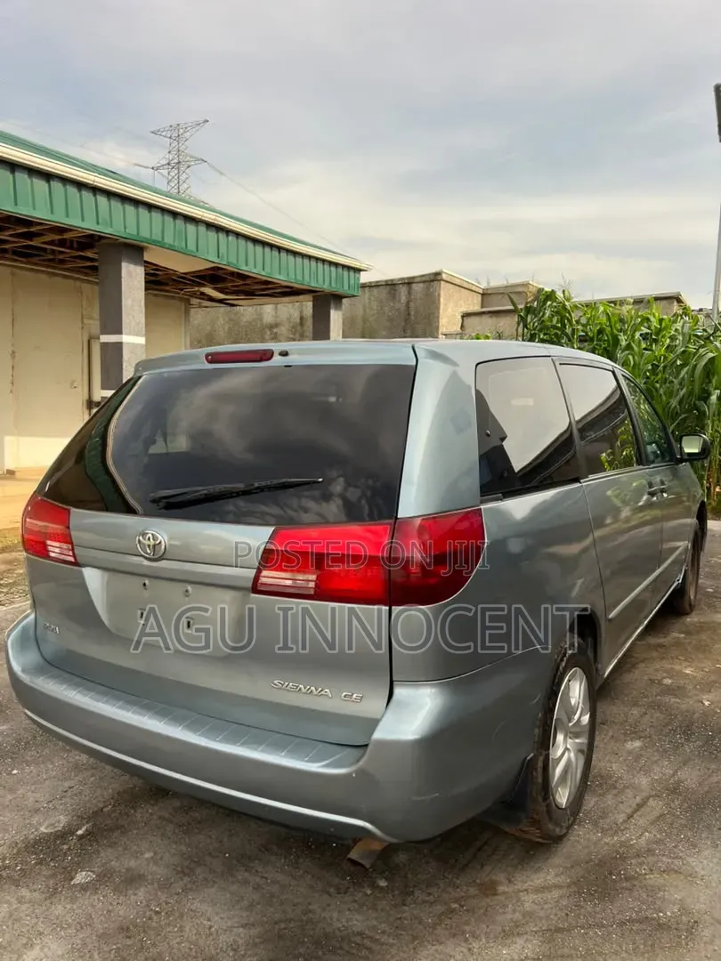 Toyota Sienna CE FWD 2006 Blue