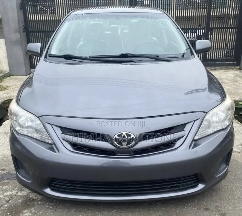 Toyota Corolla 2013 Gray