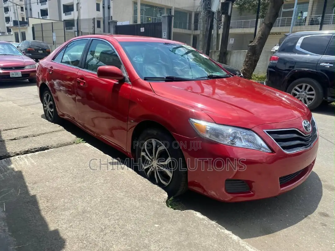 Toyota Camry 2010 Red