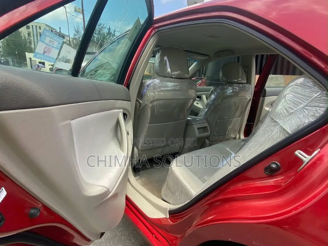 Toyota Camry 2010 Red