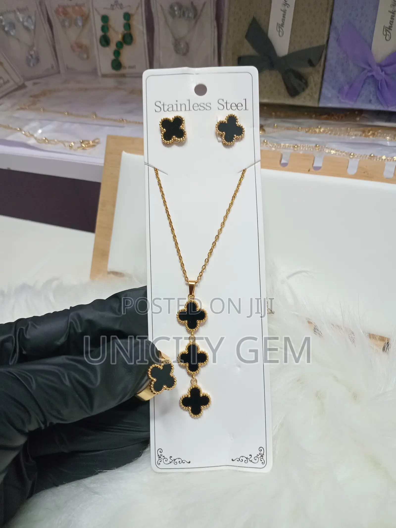 VCA 3-Step Pendant Jewelry – Necklace, Earrings Ring