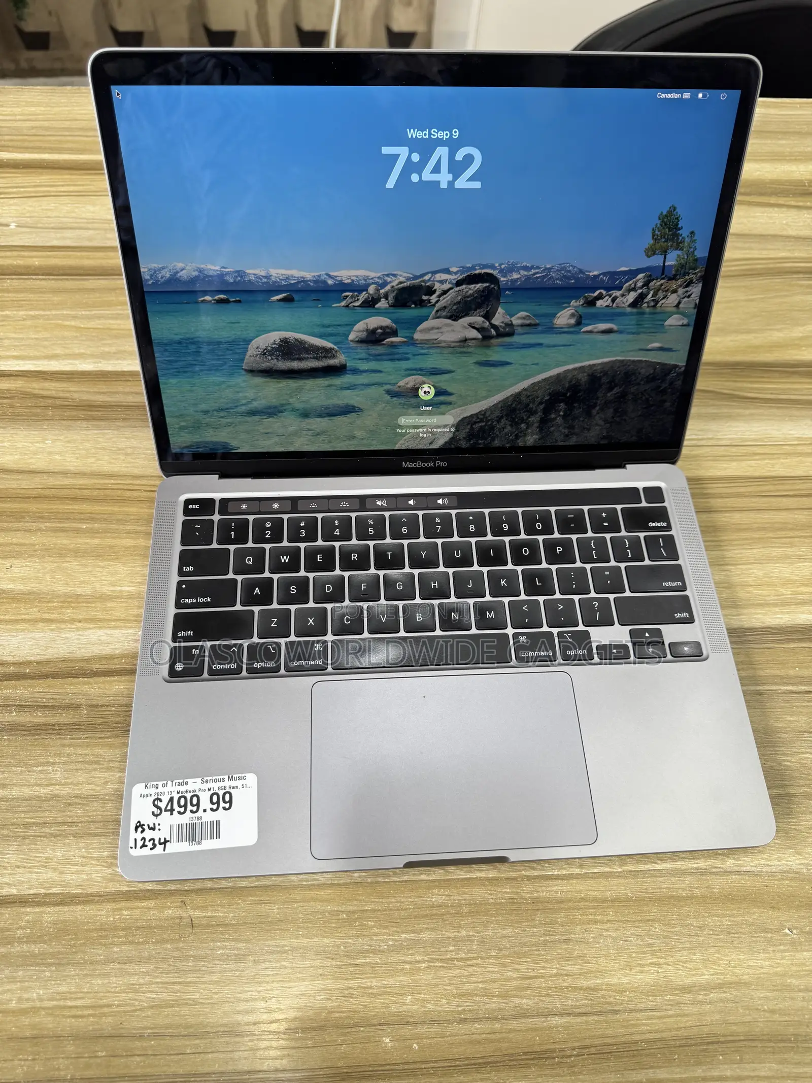 Laptop Apple MacBook Pro 2020 M1 8GB Apple M1 SSD 256GB