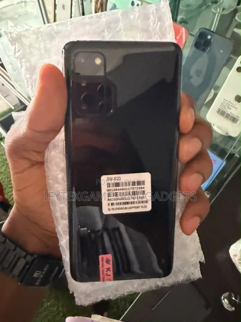 Samsung Galaxy S20 128 GB Black